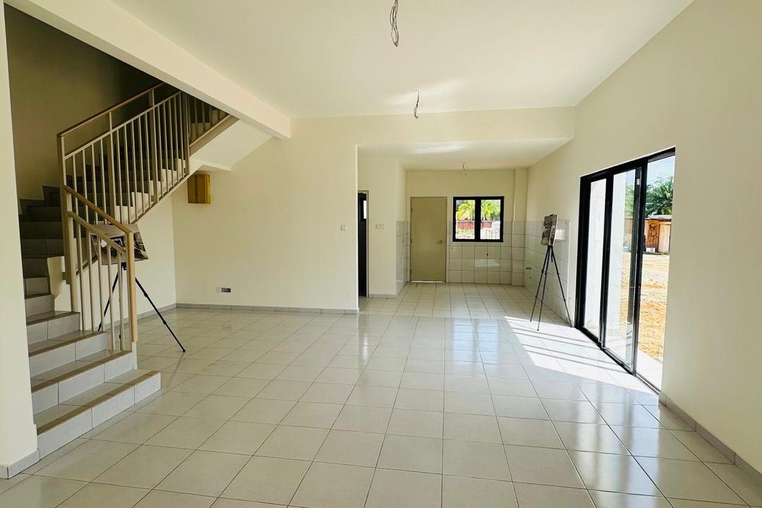 WhatsApp Image 2025-11-07 at 3.42.25 PM (1)